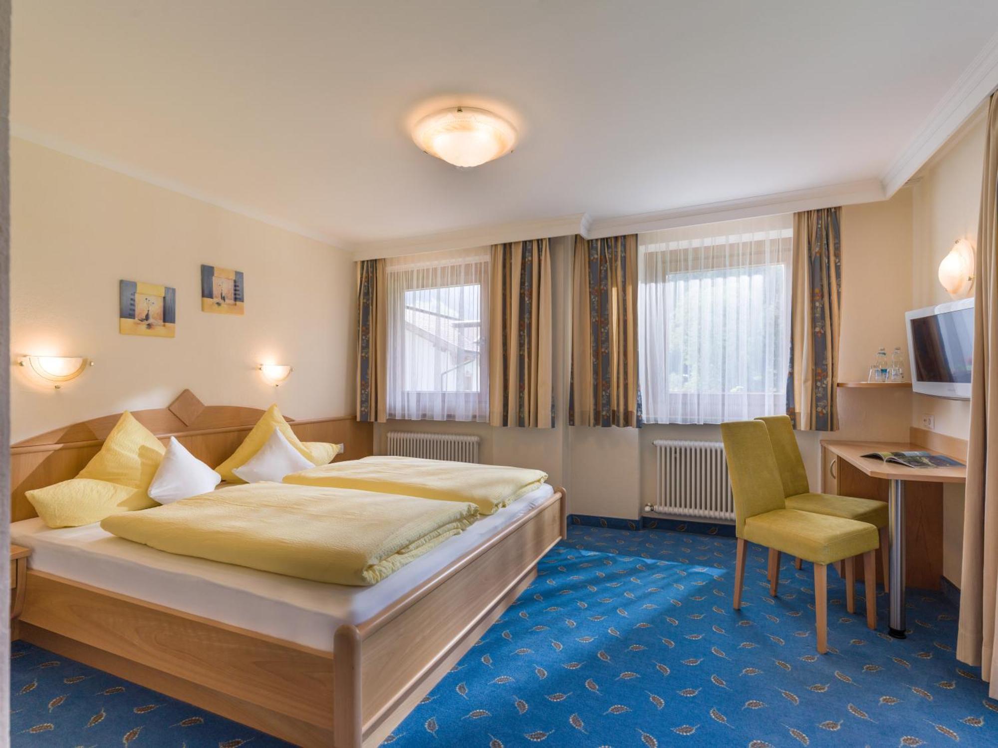 Zeitlos Apartments جيرلوس الغرفة الصورة